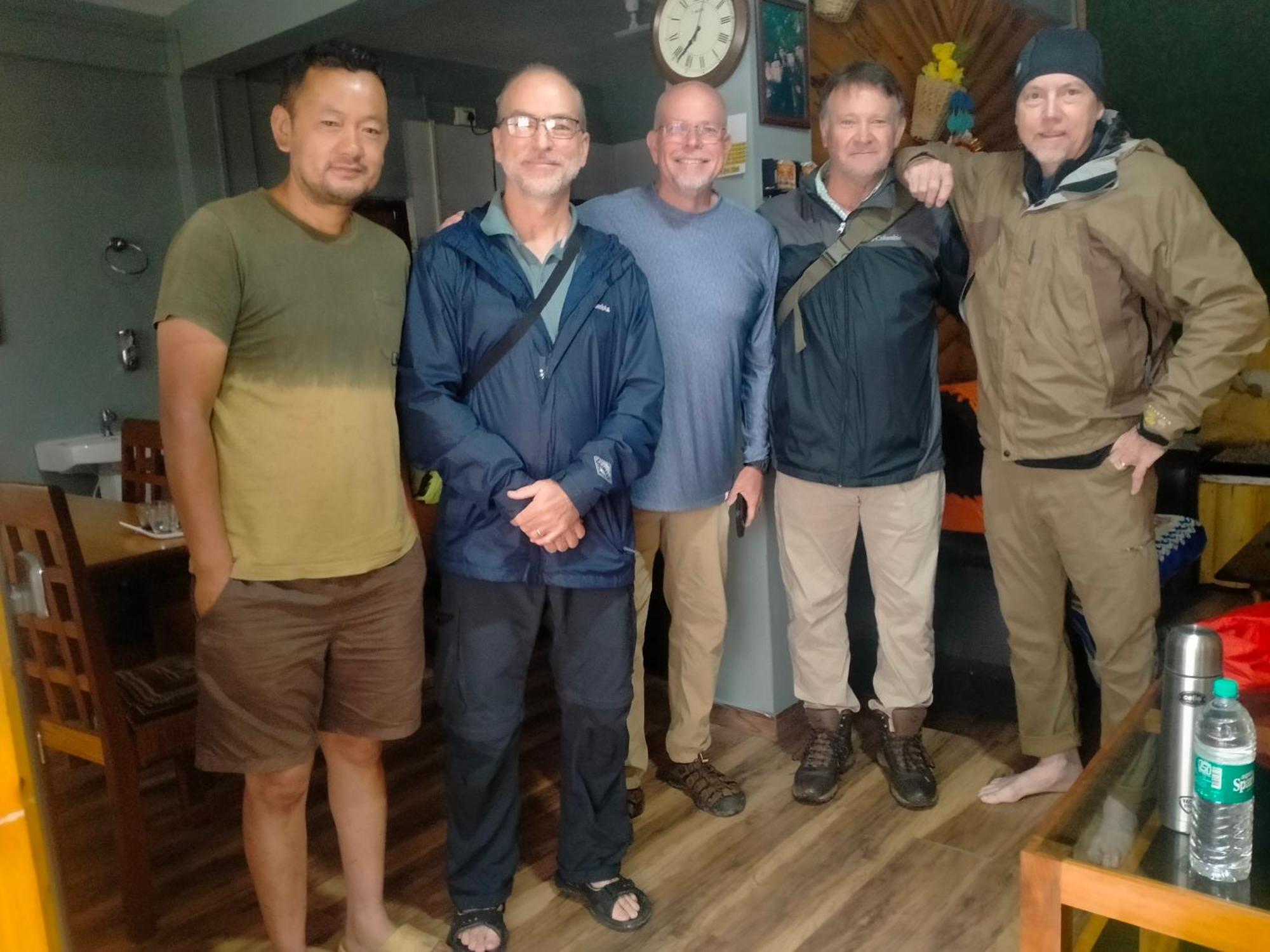 Ajit Homestay, Darjeeling Дарджилинг Екстериор снимка